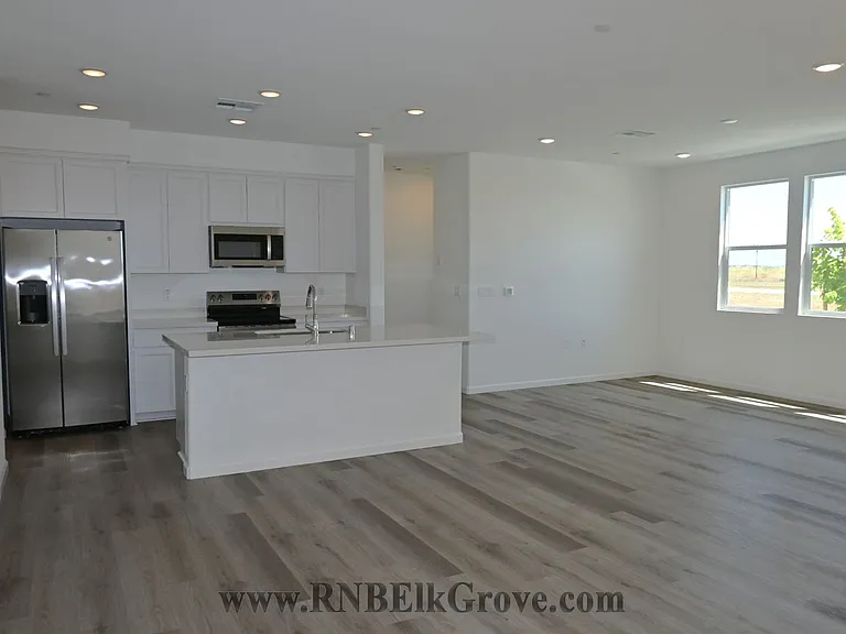 8357 Eleodoro Way — Photo 4