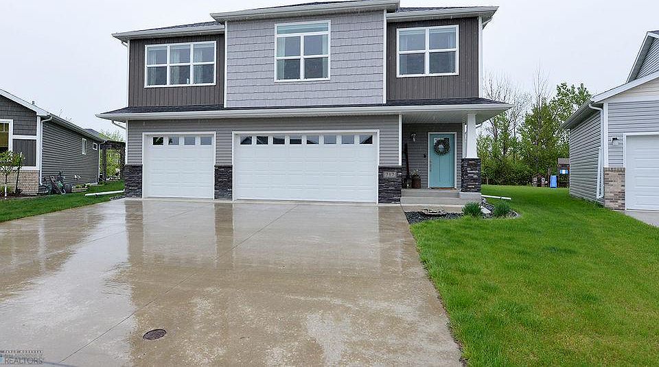 1st image of 717 Albert Dr W