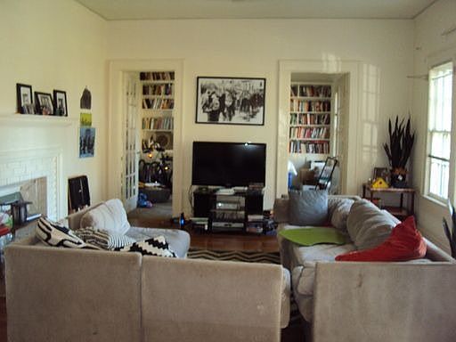 2nd image of 112 Georgia Ave