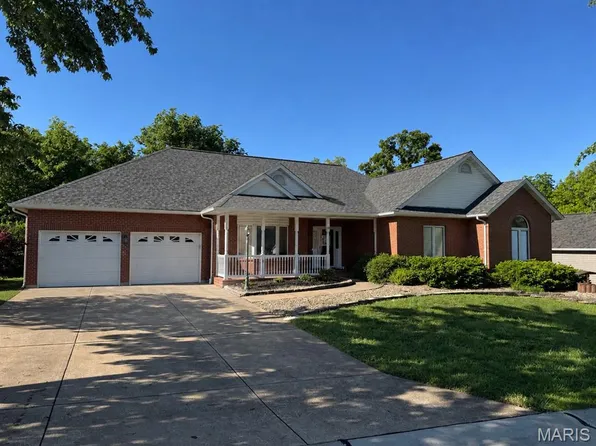 65 Ashford Pl, Festus, MO 63028