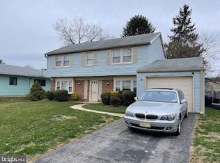 19 Harrison Dr, Willingboro, NJ