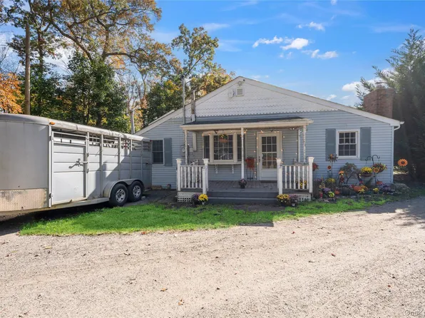 114 Sportsmen Street, Central Islip, NY 11722