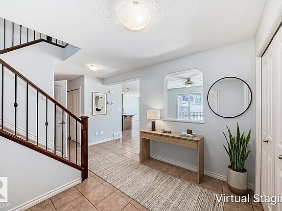 4th image of 6723 19th Ave SW