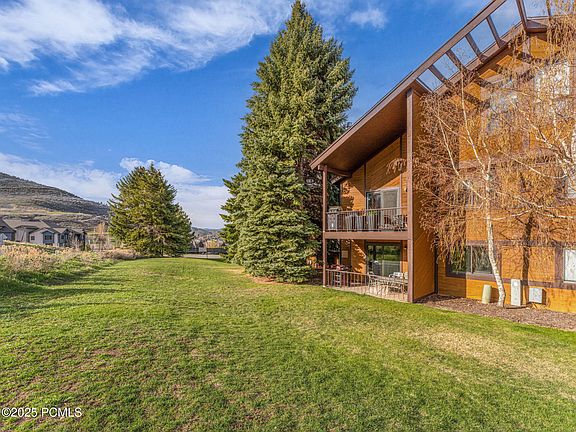 2nd image of 2025 Canyons Resort Dr APT D6