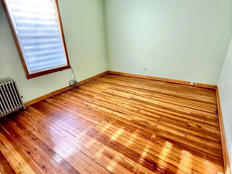 1012 N Webster Ave #1 — Photo 13