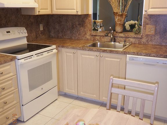 2nd image of 6935 Huntington Ln APT 408