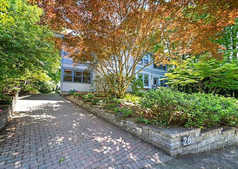 1st image of 26 Hillside Rd
