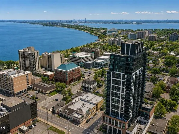 2007 James St #603, Burlington, ON L7R 0G7