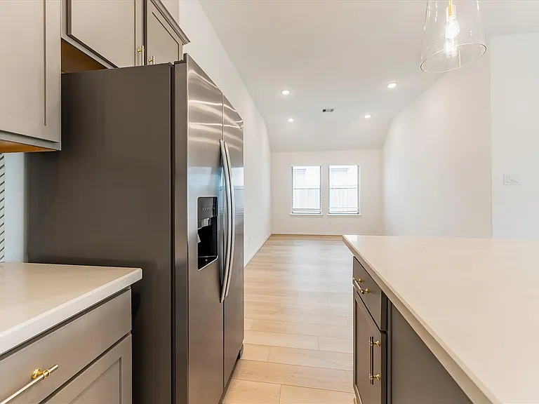 21107 Armstrong County Dr — Photo 15