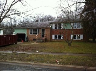 2632 W Robino Dr, Wilmington, DE 19808