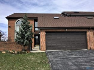 2242 Quail Lake Rd, Findlay, OH 45840