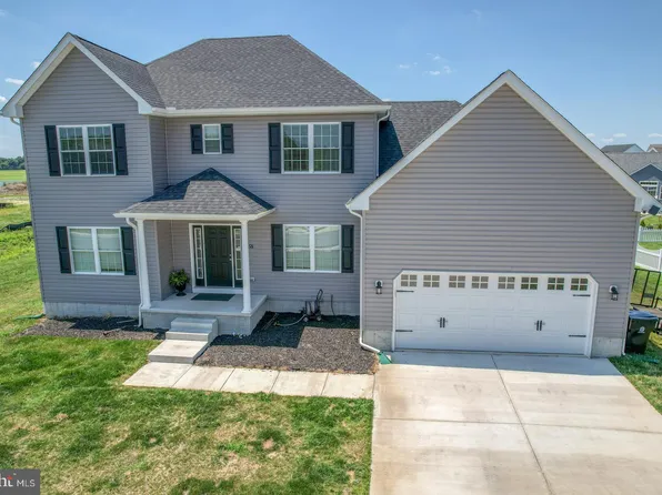 358 Crown Forest Ln, Felton, DE 19943