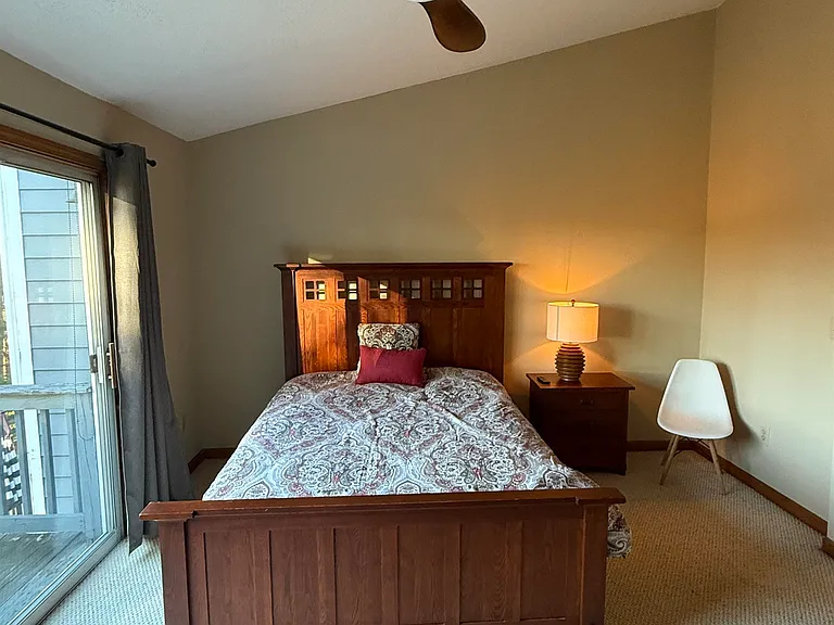 25 Apple Ln #B — Photo 7