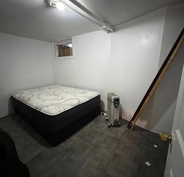 552 River St #B — Photo 3