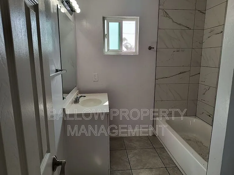 457B Smith Ave — Photo 18