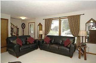 2nd image of 1724 Forest Lake Dr SE