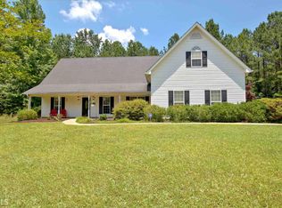 51 Starrs Pond Rd, Newnan, GA 30263