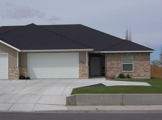 379 Aspenwood Dr, Twin Falls, ID 83301