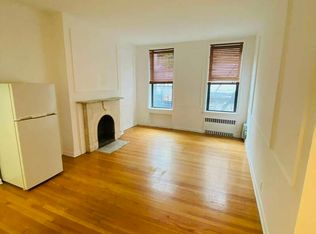 878 Lexington Ave #2, New York, NY 10065