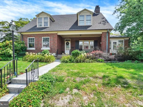 15 N Harlan St, York, PA 17402