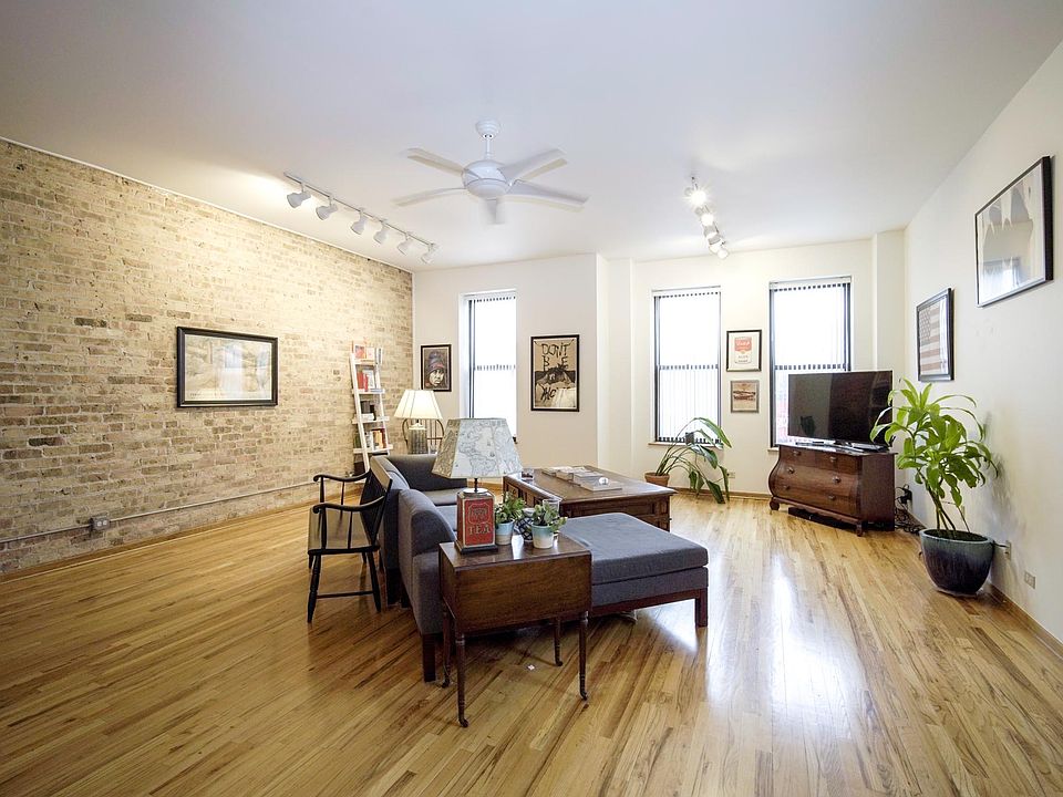 1st image of 1630 N Damen Ave #3G
