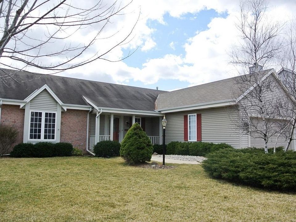 1st image of 7669 W Stonewood Cir