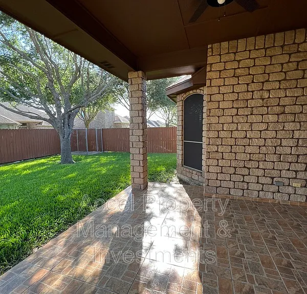 3911 Inez St — Photo 31