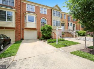 22 Sterling Ct, Rockville, MD 20850