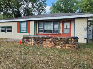 1405 W Meadowmere Street, Springfield, MO 65807