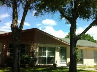 8901 Plum Grove Ct, Tampa, FL 33634