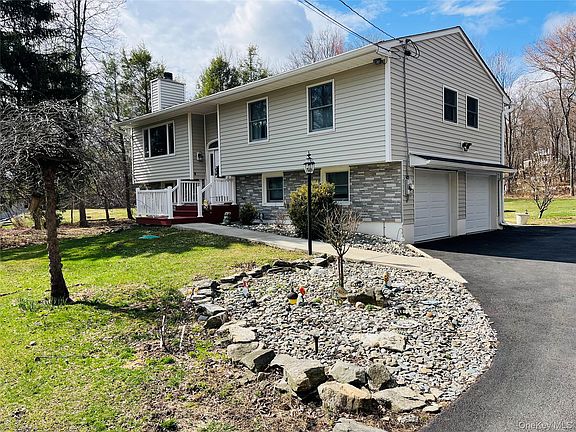 2nd image of 226 White Pond Road