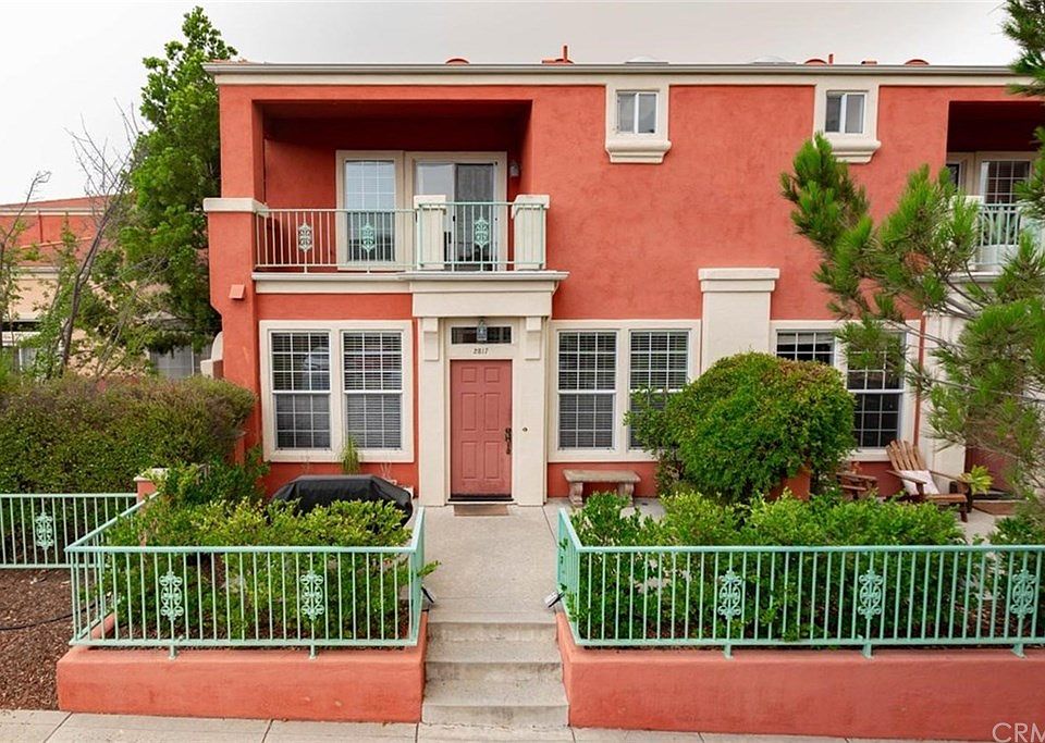 2nd image of 2817 Garibaldi Ave