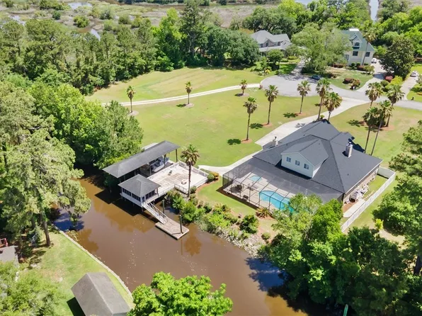 313 Lakeshore Drive, Savannah, GA 31419