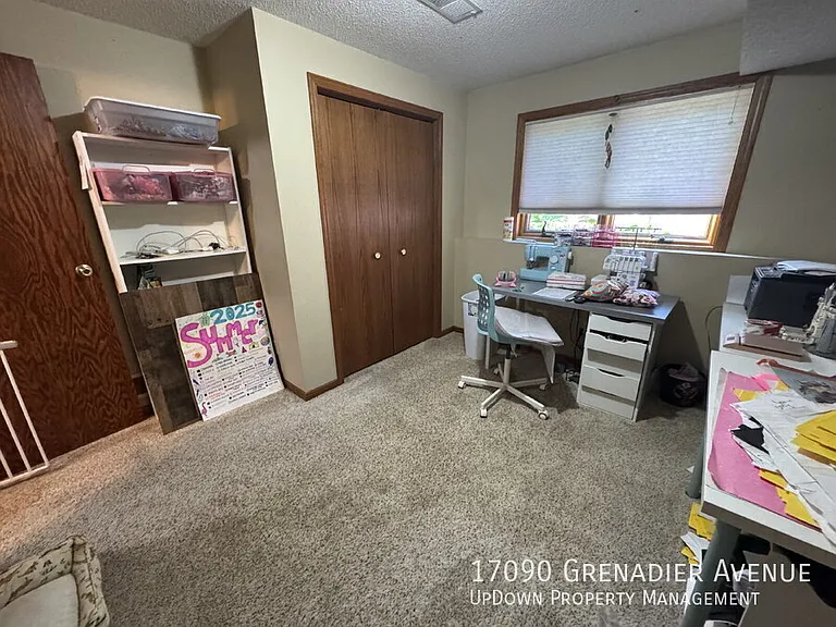 17090 Grenadier Ave — Photo 9