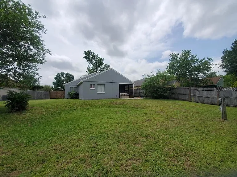 3206 Ginger Cir — Photo 2