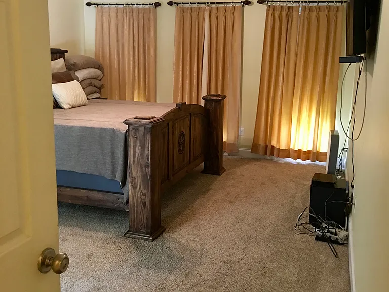 1109 Rita Ln — Photo 34