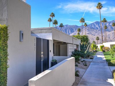 167 Desert Lakes Dr, Palm Springs, CA, 92264
