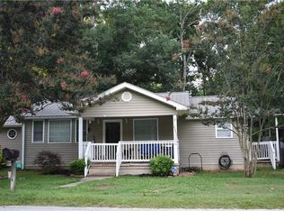 1110 Lake Jemiki Rd, Walhalla, SC 29691