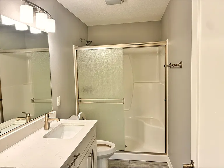 2324 SE Parkview Crossing Dr — Photo 15