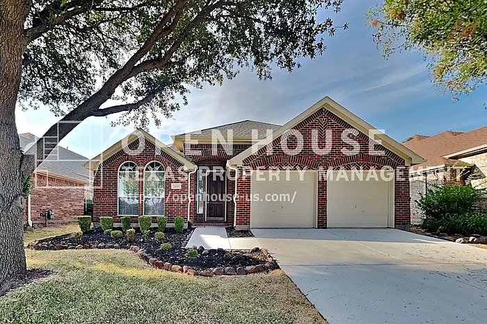 3116 Fox Hollow Dr