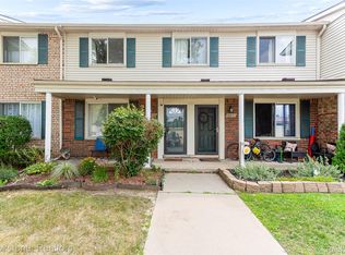 13408 Denver Cir N, Sterling Heights, MI 48312