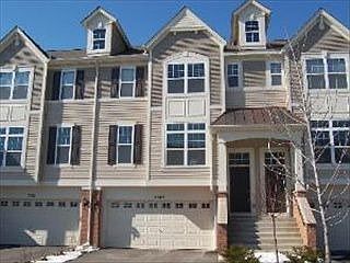 5th image of 3369 Kentshire Cir Unit Na