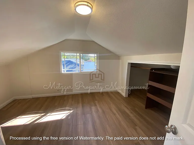 1659 Lucerne Ave — Photo 7