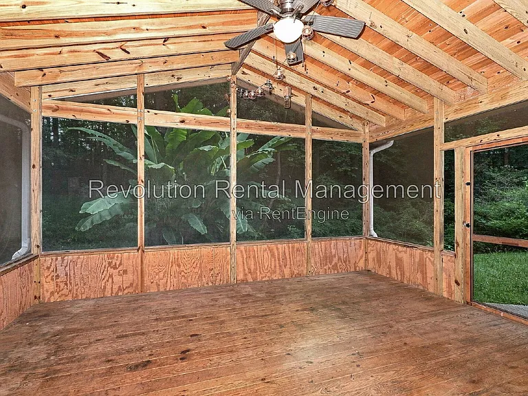 115 Hickory Ave — Photo 22