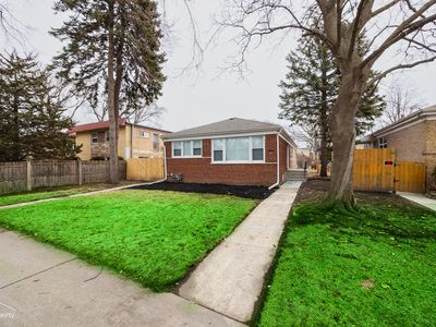 (Undisclosed Address), Evanston, IL, 60202