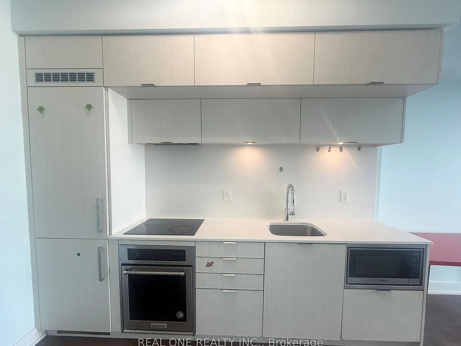 2 bed, $2,750 — Photo 4