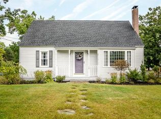 138 Village St, Concord, NH 03303