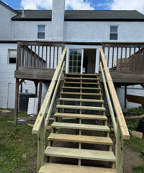 1008 Reading Ave — Photo 10