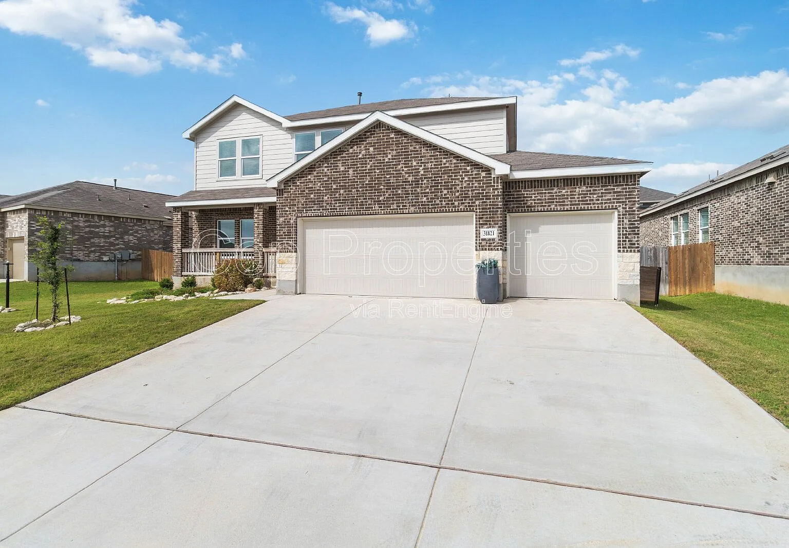 5 bed, 3.5 bath, 2666 sqft, $2,895 — Photo 3