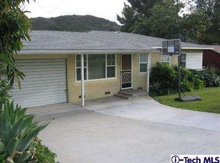 7336 Valmont St, Tujunga, CA 91042